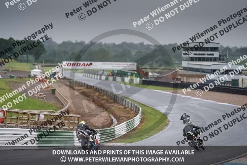 enduro digital images;event digital images;eventdigitalimages;mallory park;mallory park photographs;mallory park trackday;mallory park trackday photographs;no limits trackdays;peter wileman photography;racing digital images;trackday digital images;trackday photos